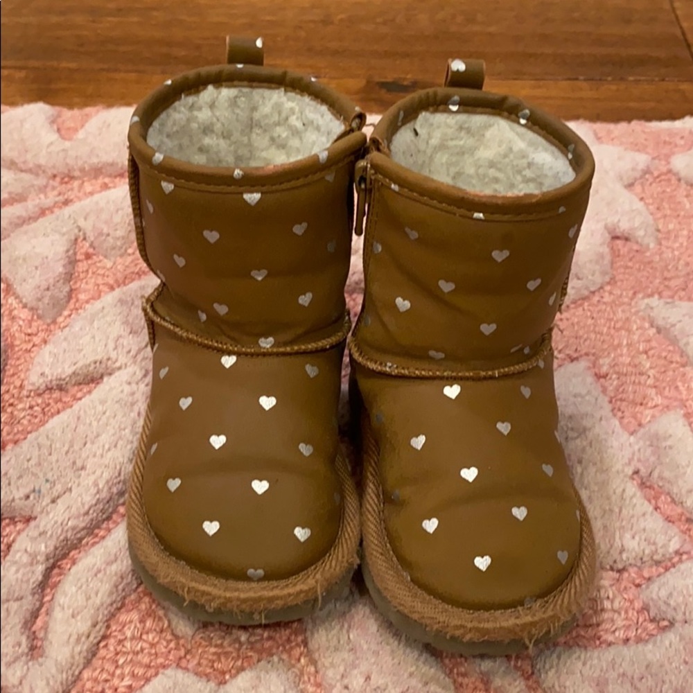⭐️ 3 for $15 ⭐️ Toddler Girl Boots / size 6